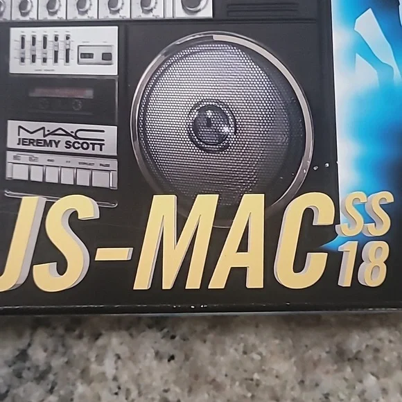 Jeremy Scott MAC Pallet, Discontinued & Sold Out, New in Box - Picture 13 of 15